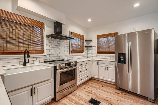 Building Photo - NEW BEST PRICE at $2,195 Fully Rehab 3 Bed...