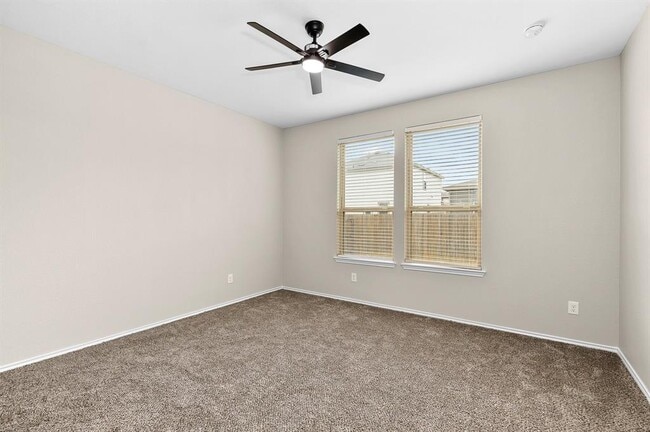 Building Photo - 508 Crane Crest Dr