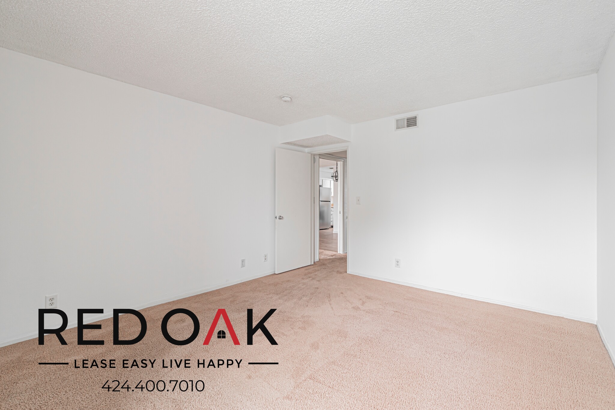 Building Photo - 7025 Vassar Ave