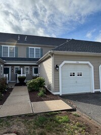 Building Photo - 39 Ives St