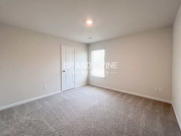 Building Photo - 219 Beam Dr