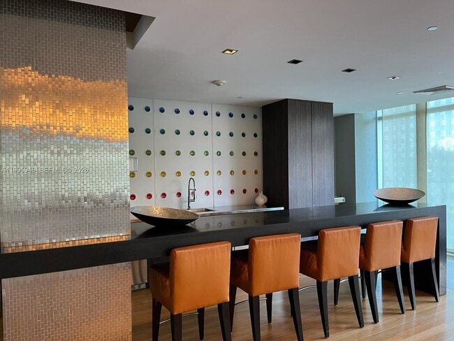 Building Photo - 55 SE 6th St