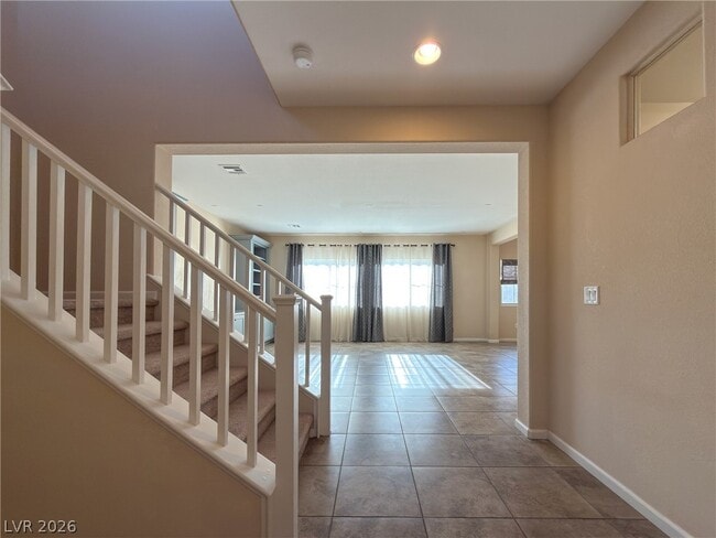 Building Photo - 208 Rocky Basin St