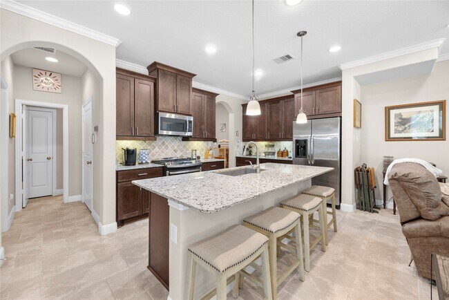 Building Photo - 403 Marina View Dr