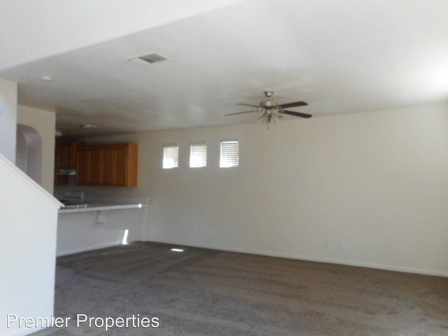 Building Photo - 4 br, 3 bath House - 4693 W Naomi Way