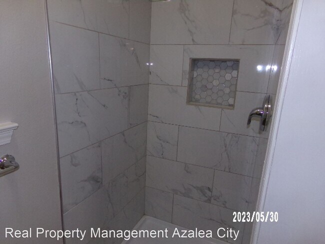 Building Photo - 3 br, 2 bath House - 1155 Richmond Ct