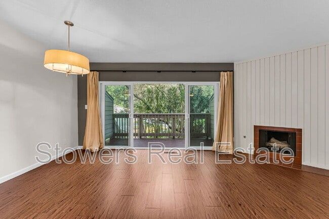 Building Photo - 503 Woodminster Dr