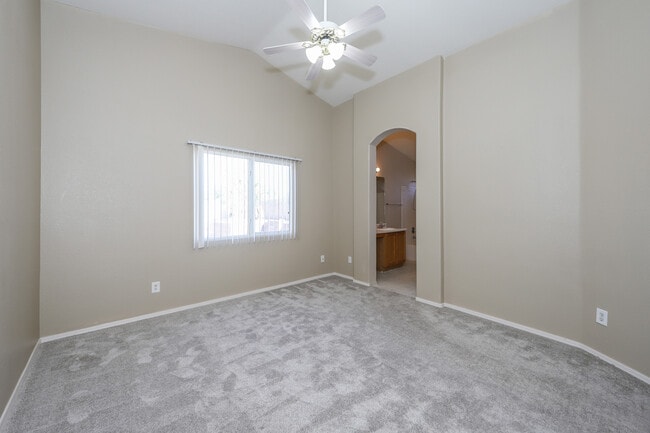 Building Photo - 13307 N Lost Artifact Ln
