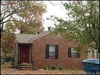 Building Photo - 2609 S Tyler St