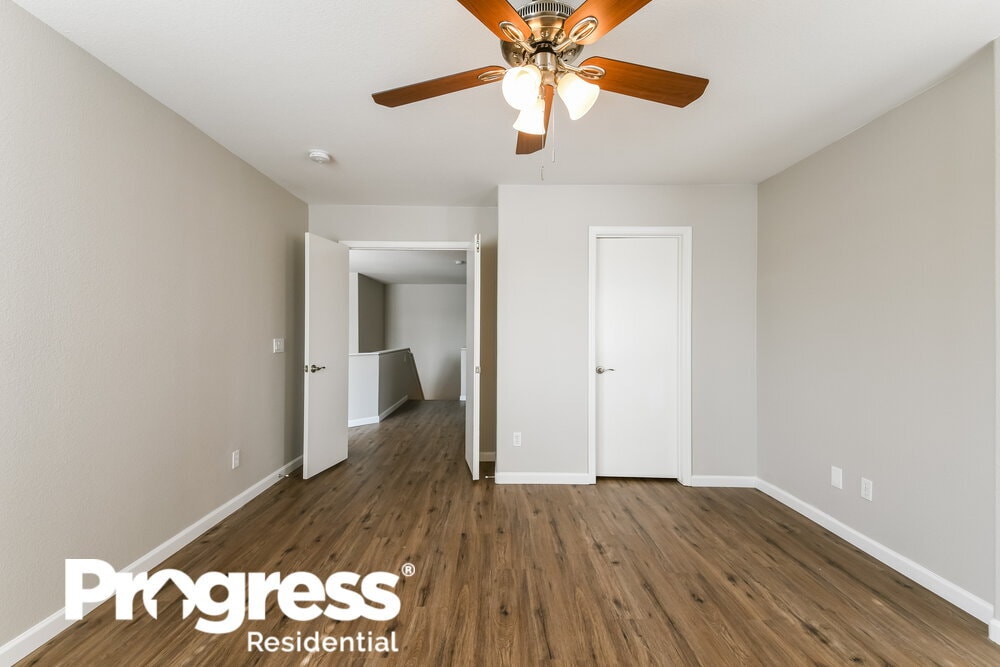 Building Photo - 40915 N Barnum Way