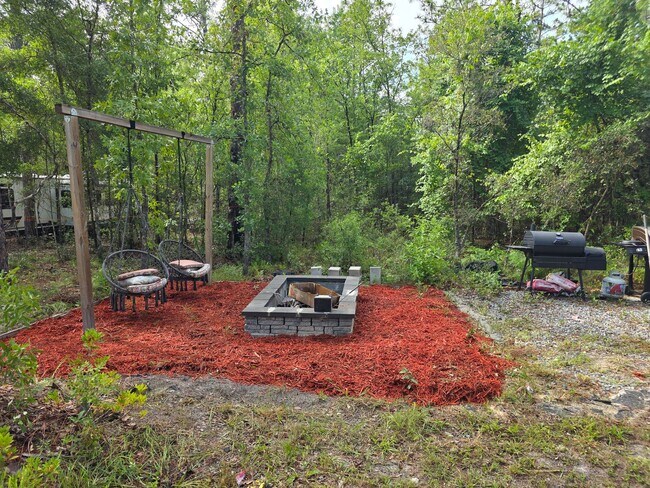 Building Photo - 116 Long Leaf Dr