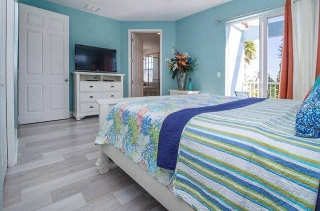 Building Photo - 2319 Avenue C