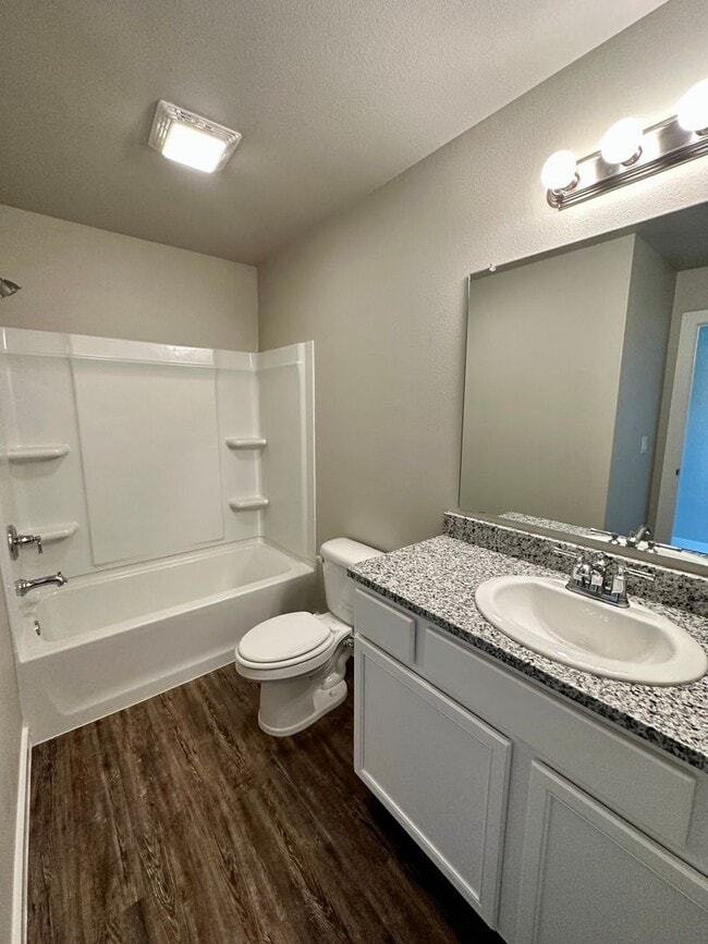 Building Photo - 2005 Aberdeen Ave