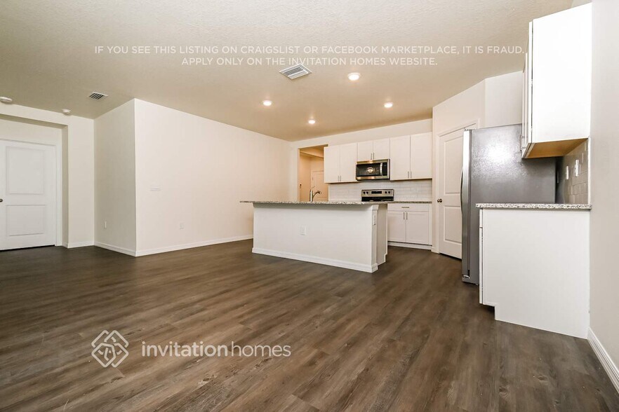 Building Photo - 7838 Harbor Moor Dr