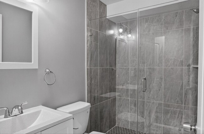 Building Photo - 2917 13th St NW