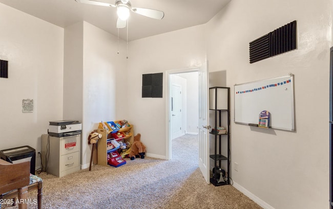 Building Photo - 4290 S Silva Dr