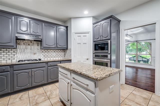 Building Photo - 1329 Bateman Ln