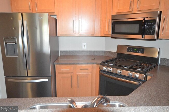 Building Photo - 13058 Autumn Woods Way