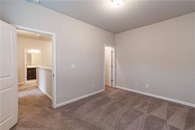 Building Photo - 309 Hardy Water Dr SE