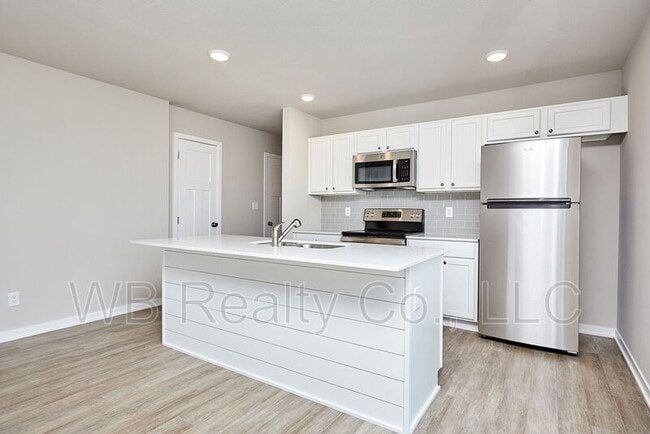 Building Photo - 1235 Locust St