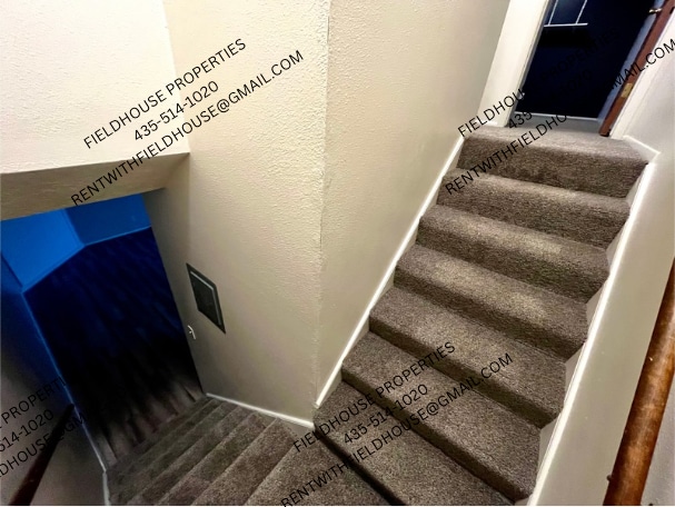 Building Photo - 1265 N 400 E