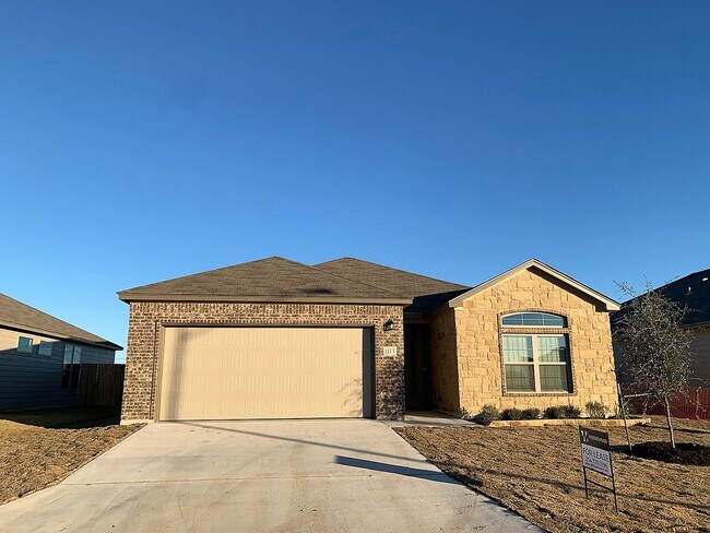 Building Photo - 1113 Aurora Grv Bnd