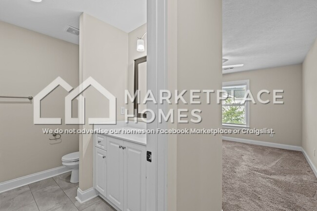 Building Photo - 100 Downsbury Rd