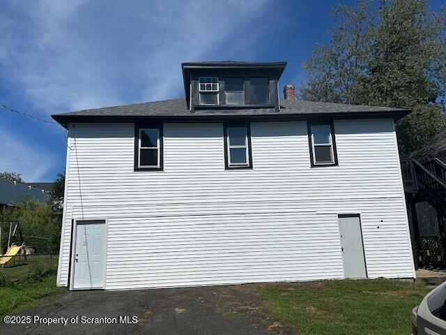 Building Photo - 514 Miles Ave