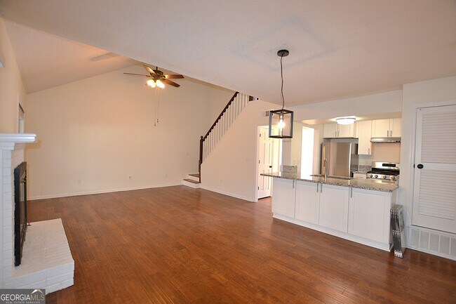 Building Photo - 2085 Sand Wedge Cir