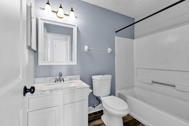 Building Photo - 7505 Hemrich Dr