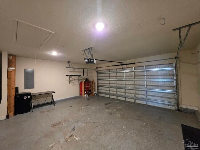 Building Photo - 4411 Fiske St