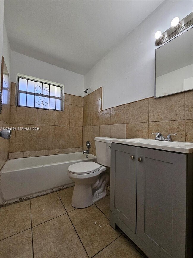 Building Photo - 2119 NW 64th St