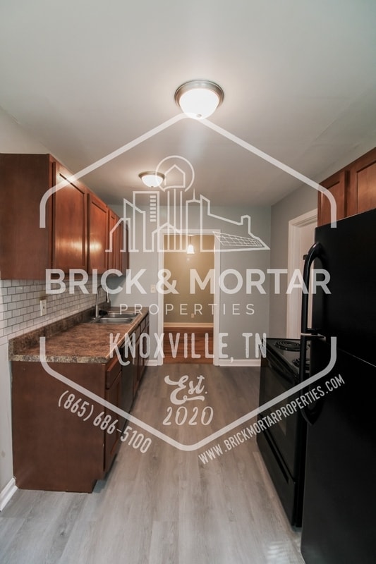 Building Photo - 624 Milligan St