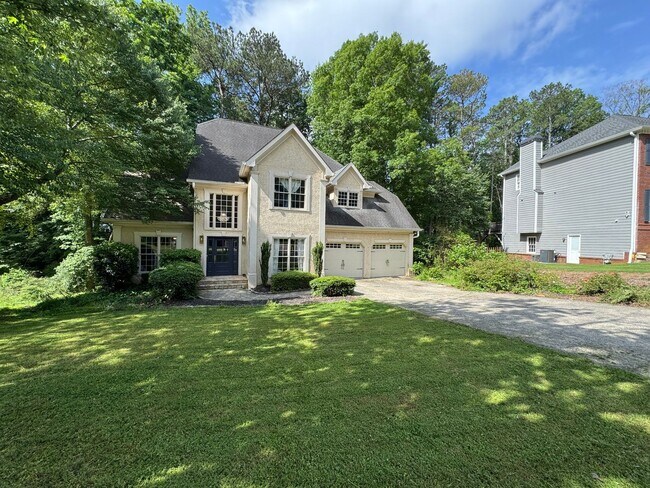 Primary Photo - Stunning 4-Bed, 3-Bath Home in Prestigious...