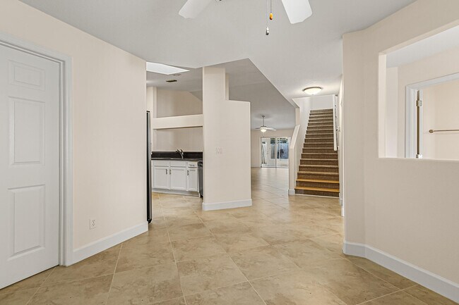 Building Photo - 277 Coastal Hill Dr
