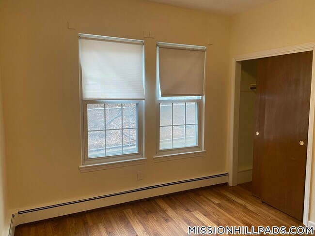 Building Photo - 62 S Huntington Ave