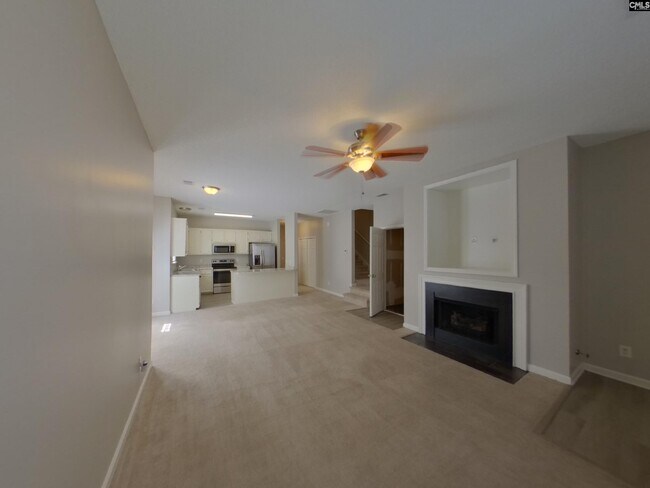 Building Photo - 207 Lockleven Dr