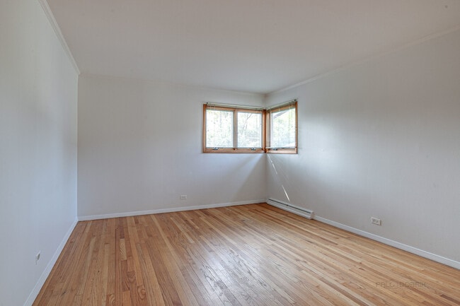 Building Photo - 370 Madison Ave