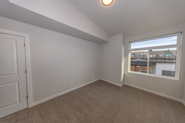 Building Photo - Brand New! - Gated Community - Free Month & xfinity Internet