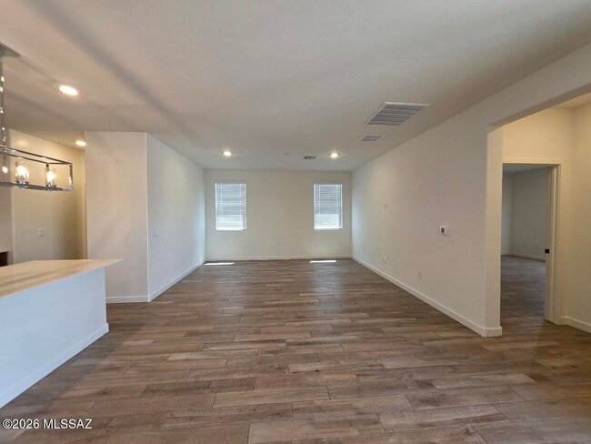 Building Photo - 6404 S Torden Wy