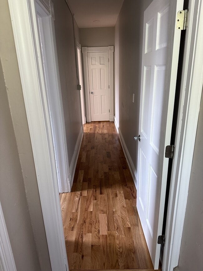 Building Photo - 278 Douglas-3