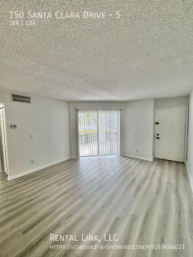 Building Photo - 150 Santa Clara Dr