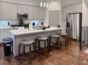Building Photo - Modern 3.5 Bed/3.5Bath Townhome Near Downt...