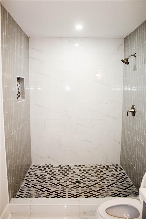 Building Photo - 970 Bates Rd