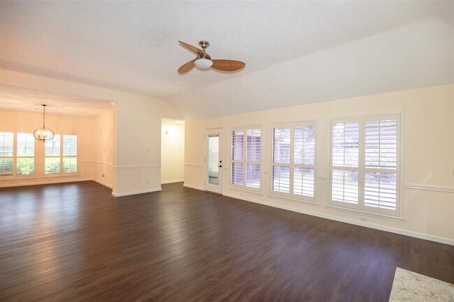 Building Photo - 14330 Little Willow Walk