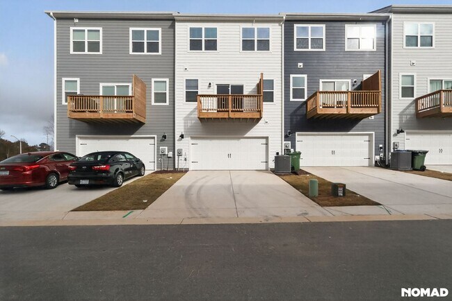 Building Photo - 821 Washington St