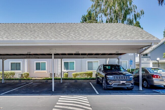 Building Photo - Welcome Home!!! - Great Location