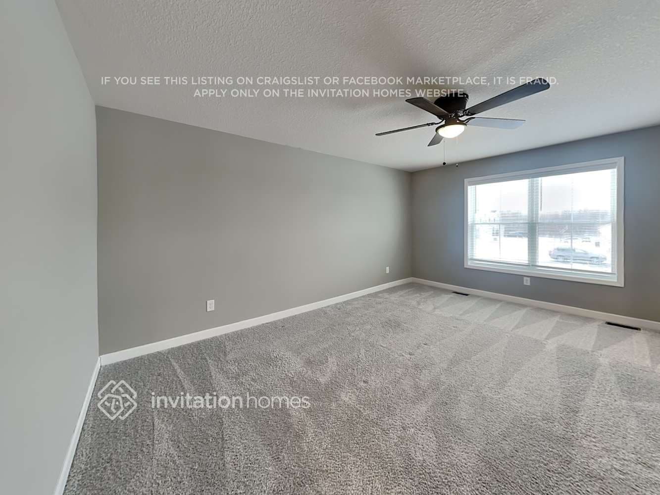 Building Photo - 16700 Dunkirk Cir N