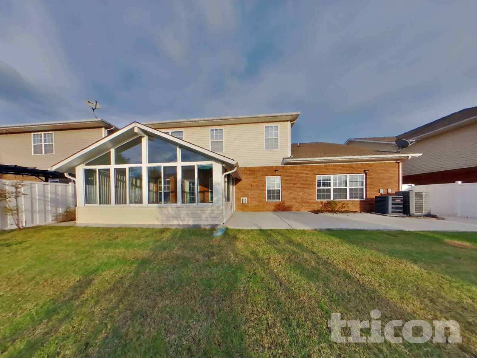 Building Photo - 14208 Highland Meadow Rd