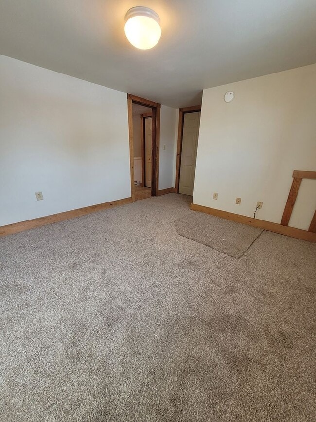 Building Photo - Leola 1st floor 1 bedroom